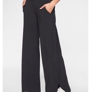 Athleta Gramercy Trouser in Black